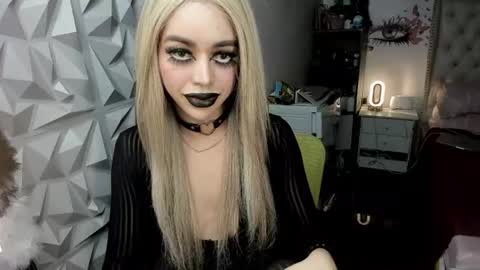 Snapshot of stefanylangkat chatting on 9, 7, 2026 Jane online show from 9, 7, 2026