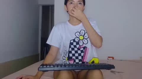 Snapshot of steffharris chatting on 7, 11, 2025 stefany online show from 7, 11, 2025