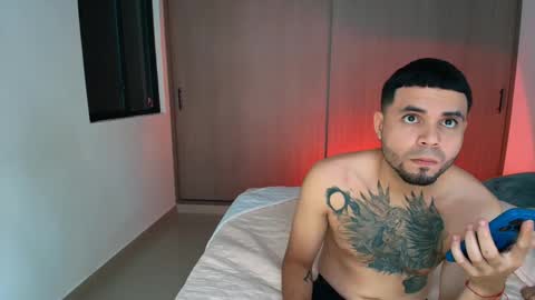 Snapshot of steiisy599 chatting on 4, 3, 2026 steiisy599 online show from 4, 3, 2026