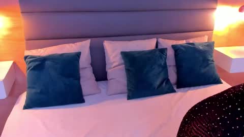 STELA online show from 31, 10, 2025