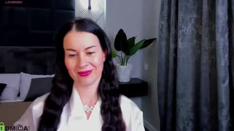 Snapshot of stella_leonn chatting on 4, 10, 2025 stella online show from 4, 10, 2025