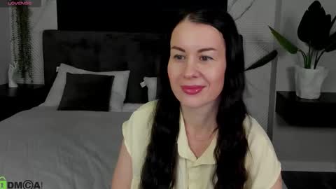 Snapshot of stella_leonn chatting on 13, 10, 2025 stella online show from 13, 10, 2025
