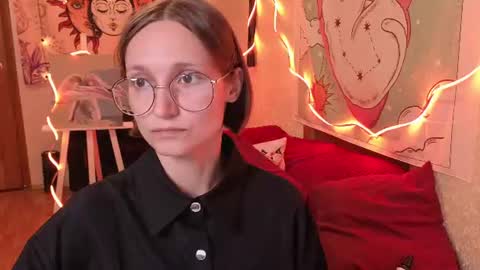 Stella online show from 28, 6, 2026