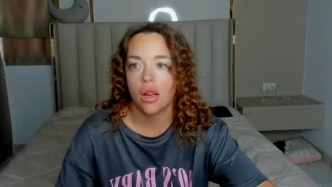 Snapshot of stellaa_queen chatting on 14, 4, 2026 stella online show from 14, 4, 2026