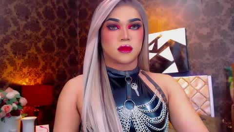 Snapshot of stellagrayts chatting on 24, 1, 2025 CALL ME STELLA online show from 24, 1, 2025