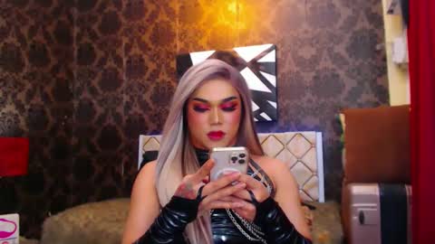Snapshot of stellagrayts chatting on 9, 2, 2025 CALL ME STELLA online show from 9, 2, 2025