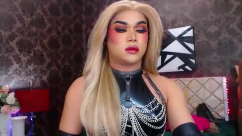 Snapshot of stellagrayts chatting on 11, 3, 2025 CALL ME STELLA online show from 11, 3, 2025