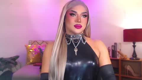 Snapshot of stellagrayts chatting on 14, 11, 2025 CALL ME STELLA online show from 14, 11, 2025