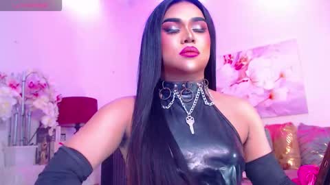 CALL ME STELLA online show from 15, 3, 2026