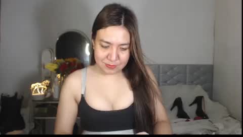 Snapshot of stellahugets chatting on 13, 11, 2025 Stella online show from 13, 11, 2025