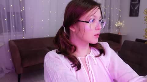 stellar_stacy online show from 5, 3, 2025