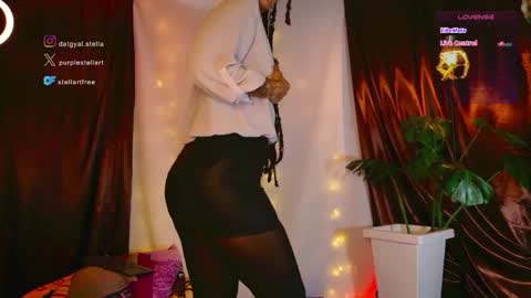 Snapshot of stellart_ chatting on 1, 6, 2026 stellart_ online show from 1, 6, 2026