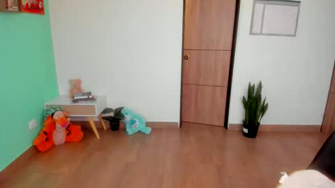 Snapshot of stellartois_ chatting on 5, 10, 2025 sara instagram sariishalove online show from 5, 10, 2025