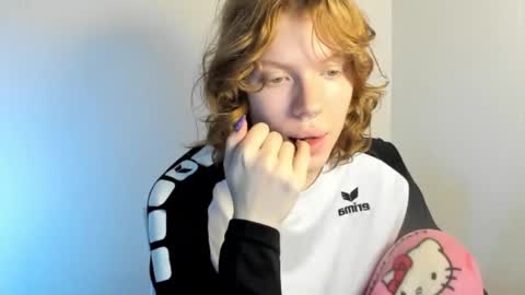 S T E L L A online show from 14, 10, 2025