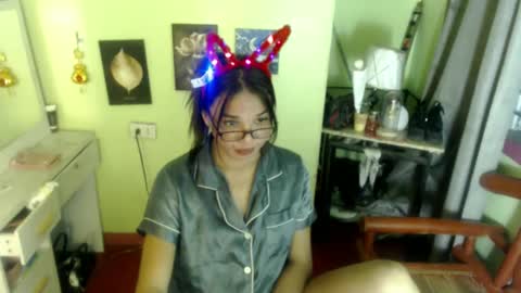 Snapshot of stellaxtemptationx chatting on 9, 1, 2025 Stella sweet online show from 9, 1, 2025