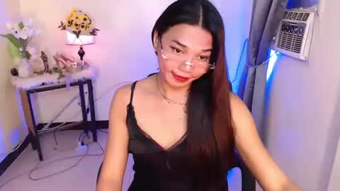 Snapshot of stellaxtemptationx chatting on 9, 9, 2025 Stella sweet online show from 9, 9, 2025