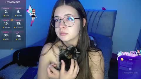 Snapshot of stepha_sweet chatting on 19, 12, 2024 Emma online show from 19, 12, 2024