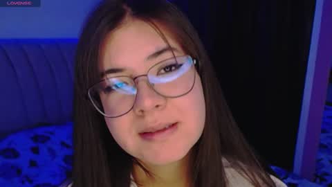 Snapshot of stepha_sweet chatting on 19, 1, 2025 Emma online show from 19, 1, 2025