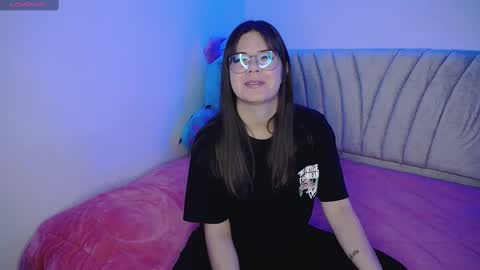 Snapshot of stepha_sweet chatting on 23, 1, 2025 Emma online show from 23, 1, 2025