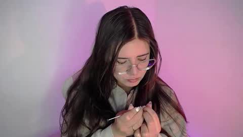 Snapshot of stepha_sweet chatting on 19, 9, 2025 Emma online show from 19, 9, 2025