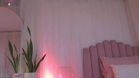 stephania_let online show from 3, 10, 2025