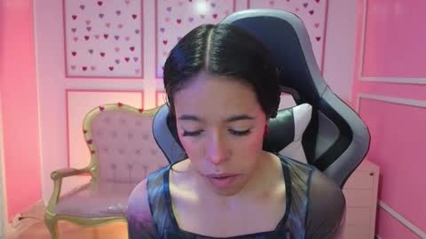 Snapshot of stephania_t chatting on 19, 9, 2025 Stephania online show from 19, 9, 2025