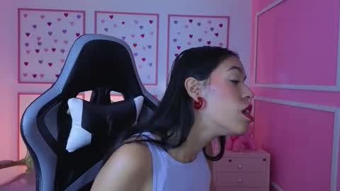 Snapshot of stephania_t chatting on 24, 9, 2025 Stephania online show from 24, 9, 2025