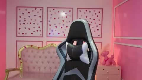 Snapshot of stephania_t chatting on 27, 9, 2025 Stephania online show from 27, 9, 2025