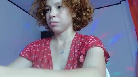 Snapshot of stephanie_bennett chatting on 11, 10, 2025 stephanie bennett online show from 11, 10, 2025