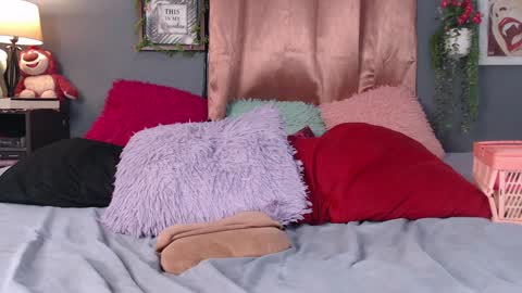    IG  stephani 3333 online show from 28, 12, 2024