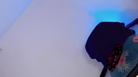 STEPHANIE online show from 12, 2, 2025