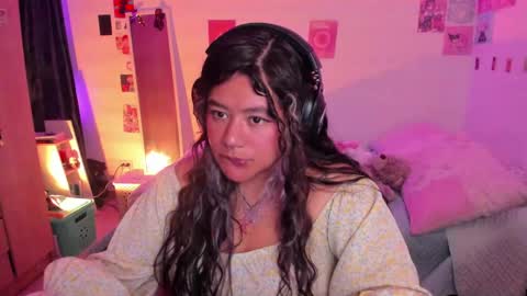 Stephanie  online show from 5, 2, 2025