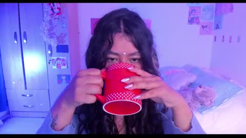 Stephanie  online show from 18, 2, 2025