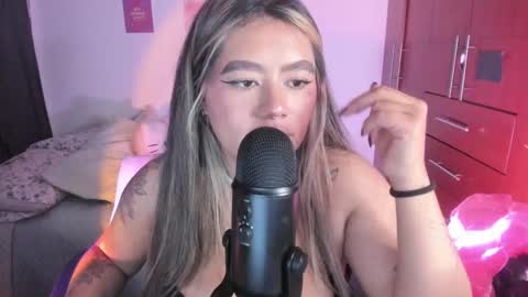 Stephanie  online show from 20, 9, 2025