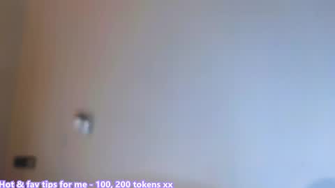 Snapshot of stephany_luxe chatting on 27, 4, 2026 Stephany online show from 27, 4, 2026