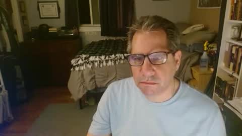 stephenhal9 online show from 4, 4, 2026