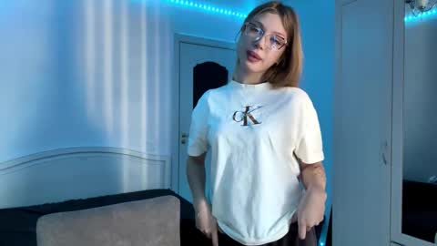 Snapshot of stepheniesemans chatting on 28, 2, 2026 Stef online show from 28, 2, 2026