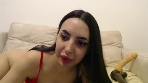 Snapshot of stepmommy19 chatting on 28, 2, 2025 StepMommy19 online show from 28, 2, 2025