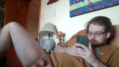 Snapshot of sterben13v chatting on 8, 5, 2026 Ian23602 online show from 8, 5, 2026