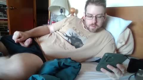 Snapshot of sterben13v chatting on 28, 5, 2026 Ian23602 online show from 28, 5, 2026