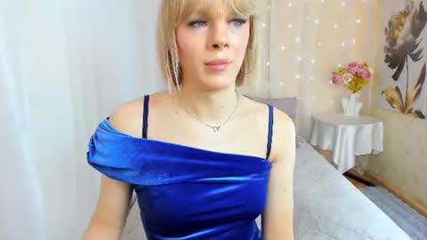 Snapshot of stesnyashkaalice chatting on 21, 6, 2026 Alice online show from 21, 6, 2026
