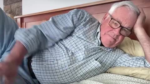 Snapshot of steve988279 chatting on 2, 4, 2026 Steve online show from 2, 4, 2026