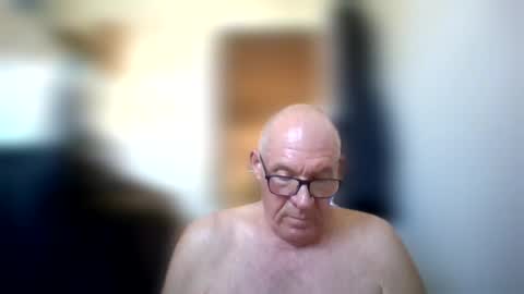 Snapshot of stevejons47 chatting on 9, 7, 2026 stevejons47 online show from 9, 7, 2026