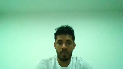 Snapshot of steven_smith05 chatting on 15, 4, 2026 Esteban online show from 15, 4, 2026