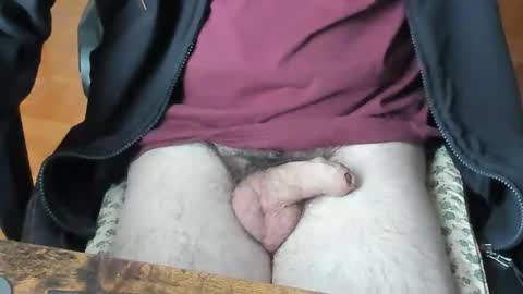 Snapshot of stevex870 chatting on 5, 10, 2025 Steve online show from 5, 10, 2025