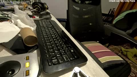 stevie_grey online show from 14, 4, 2026