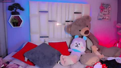 Snapshot of steyseequeen chatting on 14, 11, 2025 Steisee Reyes online show from 14, 11, 2025