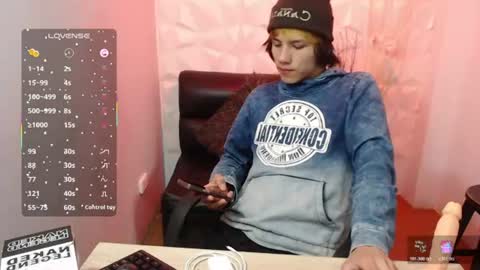 Snapshot of stich_23 chatting on 17, 6, 2026 Stich online show from 17, 6, 2026