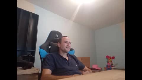 stickolive1 online show from 9, 9, 2025