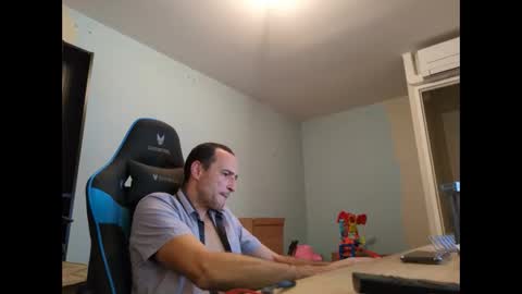 stickolive1 online show from 11, 9, 2025